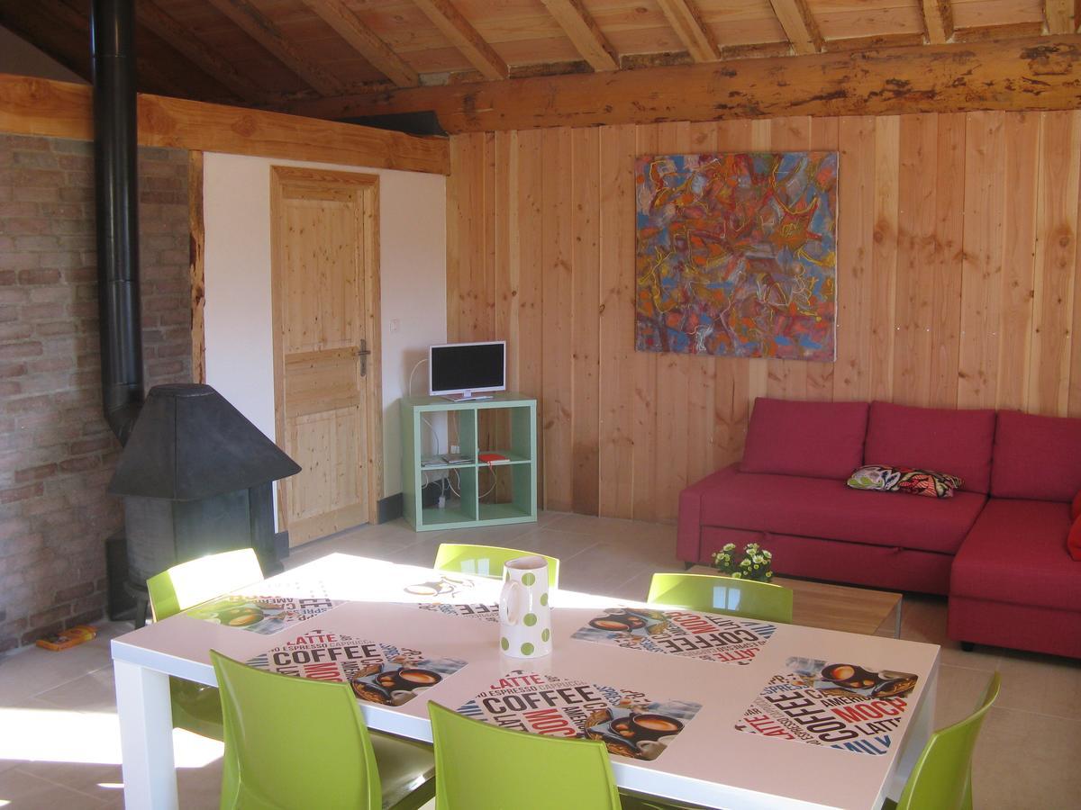 Chambre D'Hotes Chez Karine Et Roland Le Fied Room photo