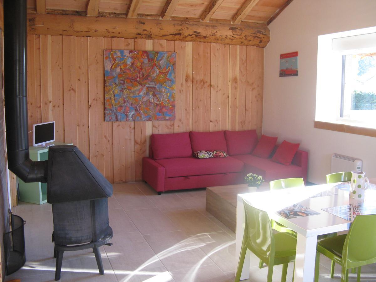 Chambre D'Hotes Chez Karine Et Roland Le Fied Room photo